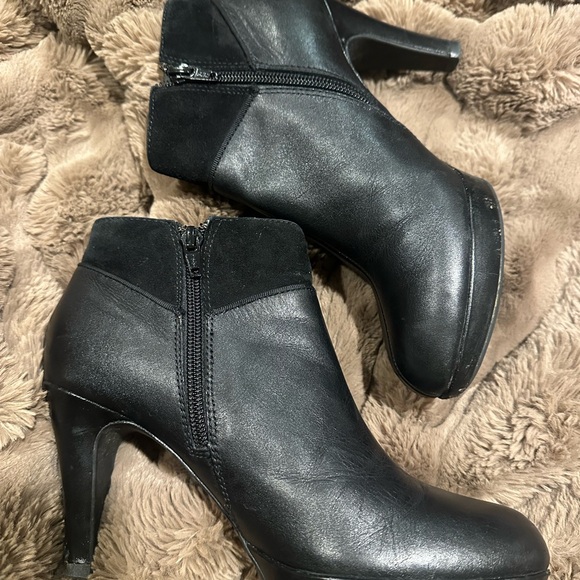 Black suede leather heeled booties by Clarks - Picture 6 of 10